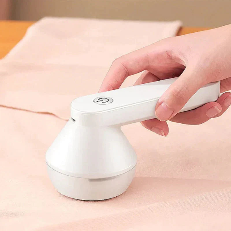 Cortador de pelusas recargable para prendas impecables